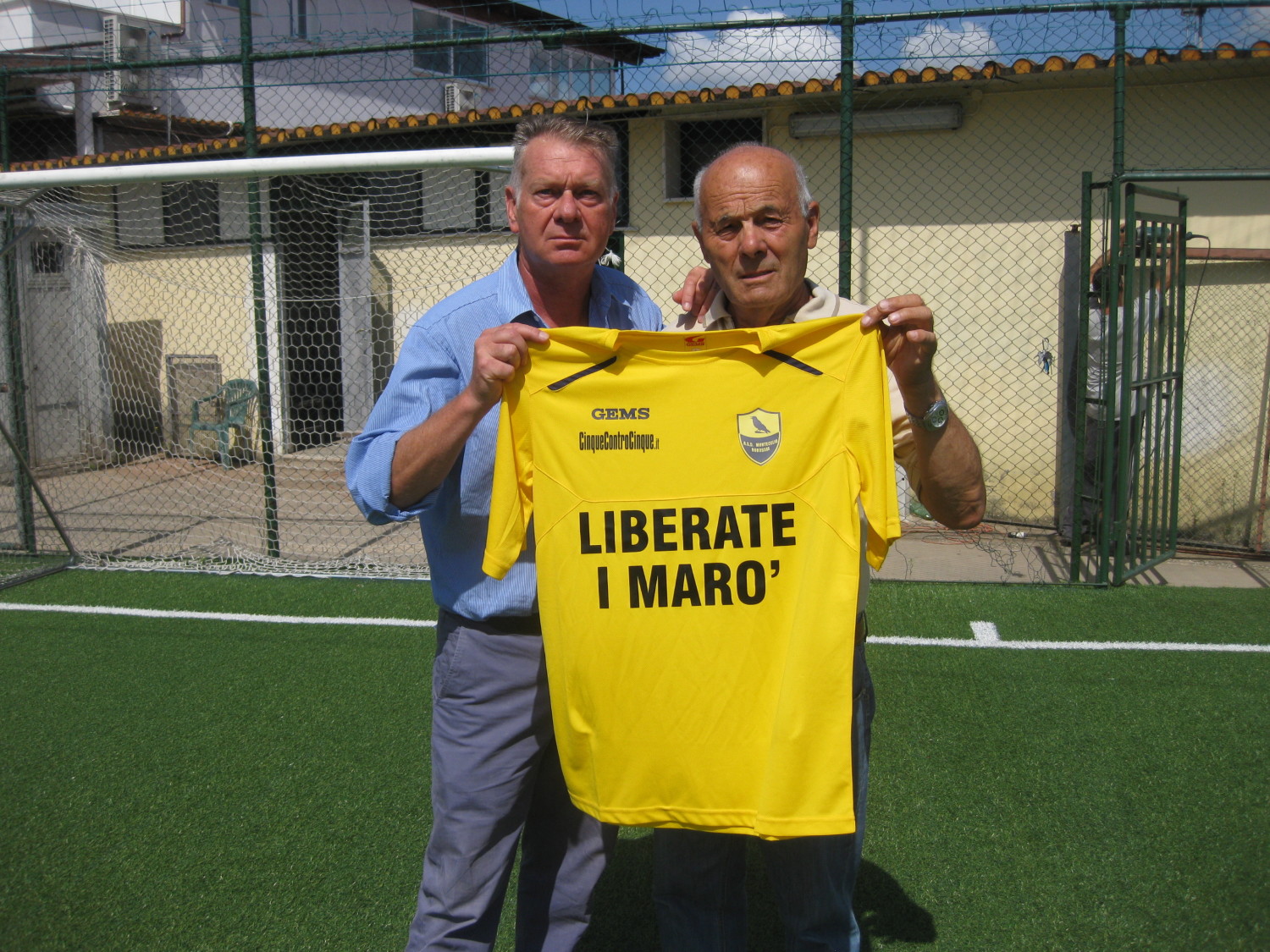 “Liberate i marò”: il Montecelio Borussia scende in campo